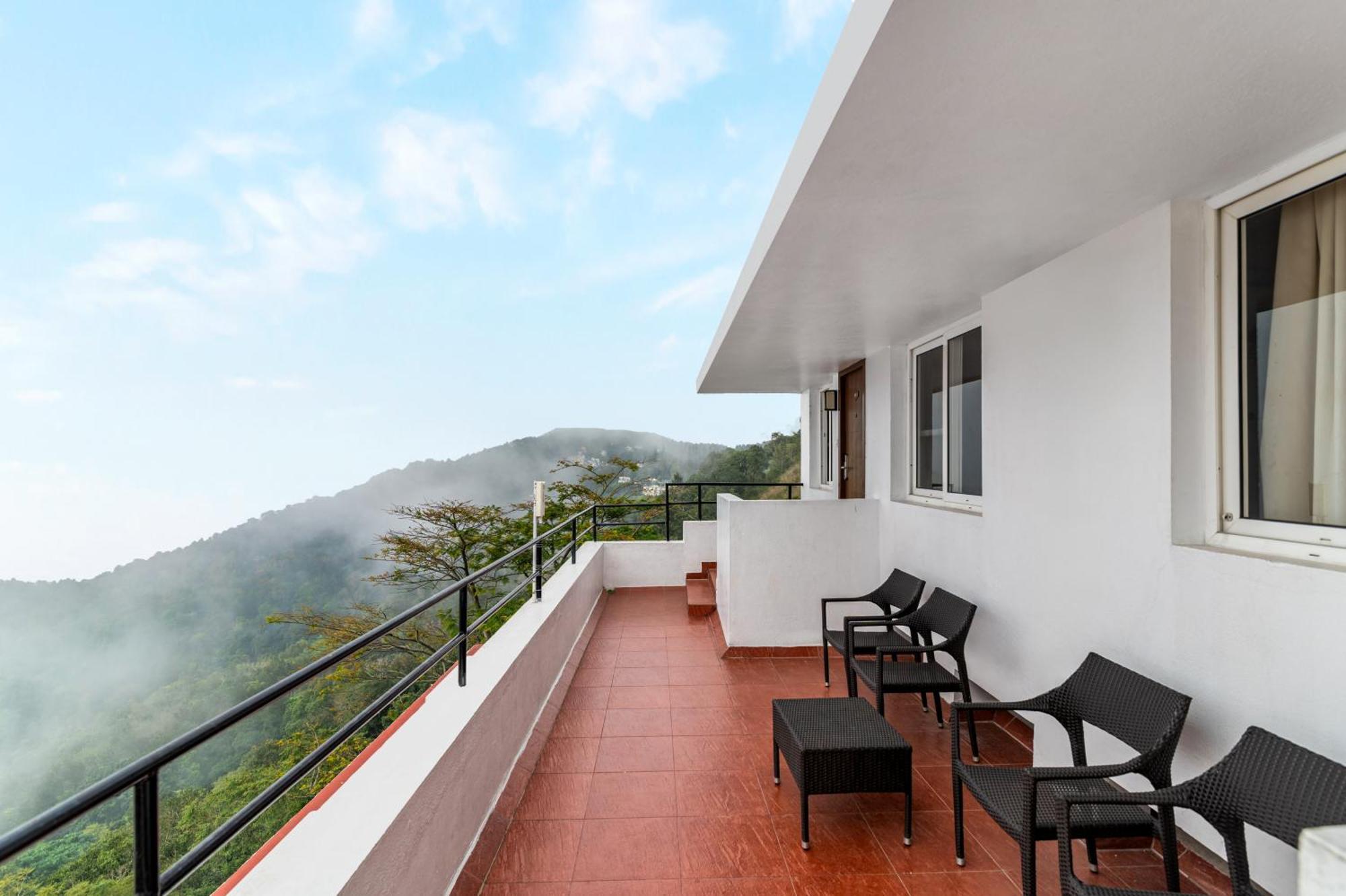 Hotel Sterling Yercaud Exterior foto